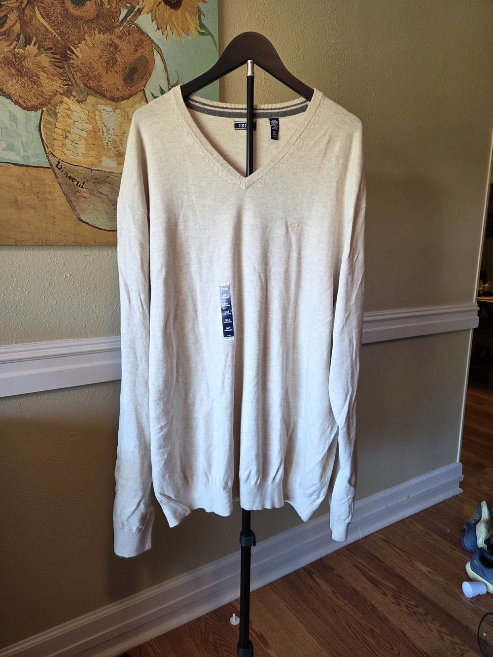 Brand New Izod Men's V-Neck Cream Sweater- Big & Tall